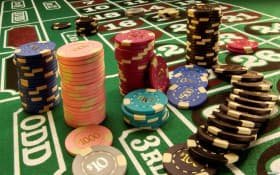 Meja live casino dengan dealer langsung di koinjitu